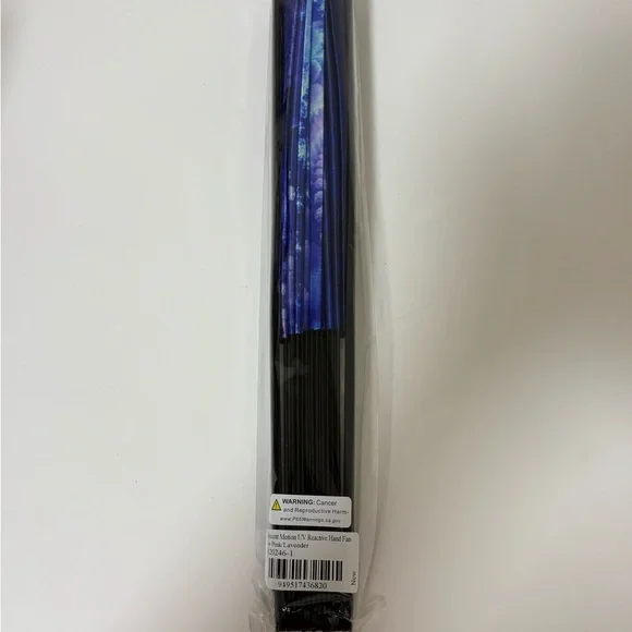 Large Hand Fan - Picture 3 of 3